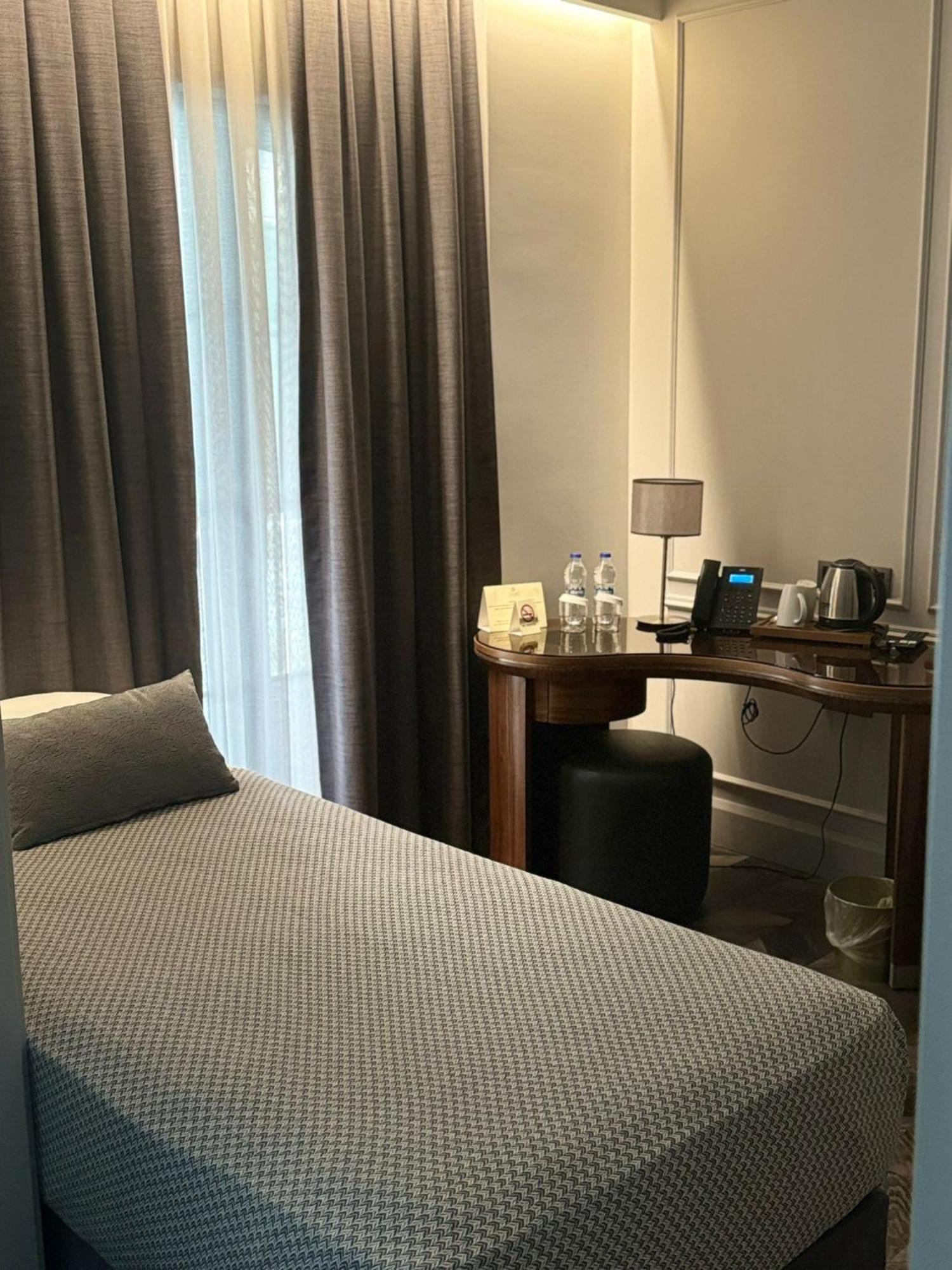Livro Hotel Istanbulská provincie Exteriér fotografie